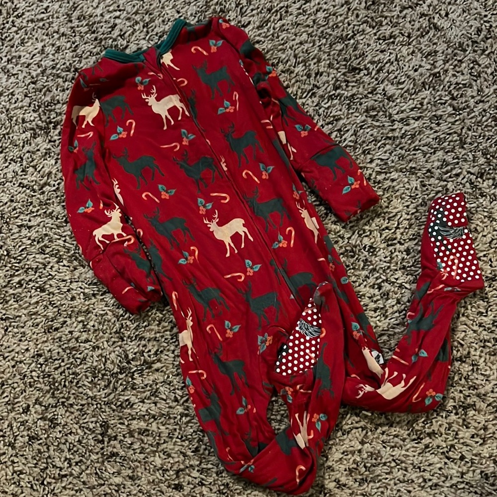 Free birdees deer Christmas footies
